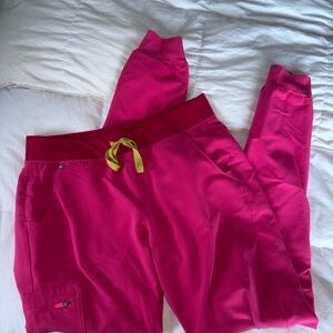 Figs Shocking Pink size MEDIUM TALL Zamora Scrub Jogger